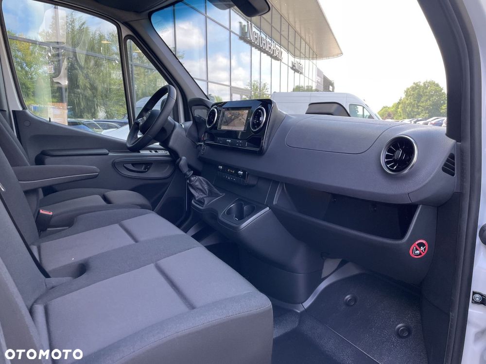 Mercedes-Benz Sprinter 317 CDI KA OM654 - 16