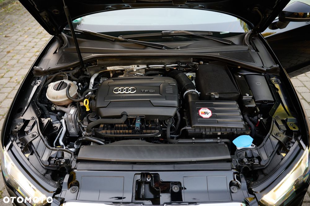 Audi A3 Sportback 1.8 TFSI S line Sportpaket - 17