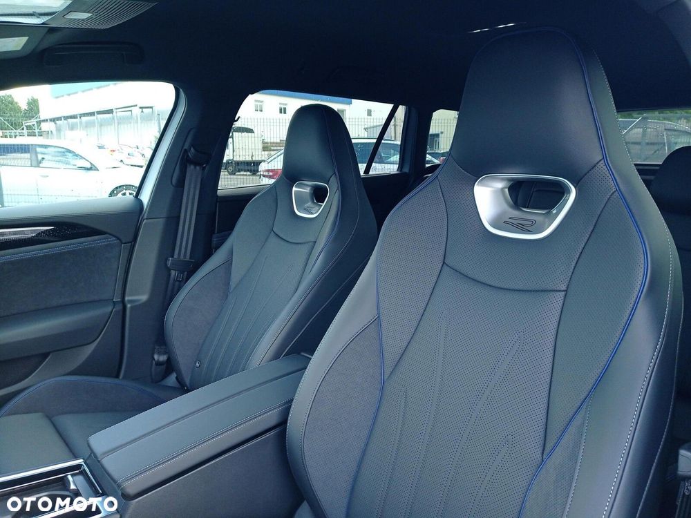 Volkswagen Passat 2.0 TSI 4Mot R-Line DSG - 11