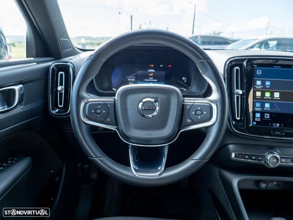 Volvo XC 40 Recharge Pro - 28