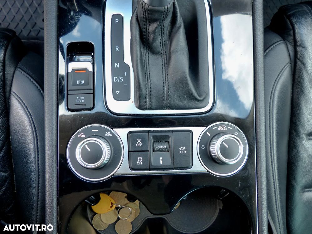 Volkswagen Touareg V6 TDI BMT Supreme Plus - 11