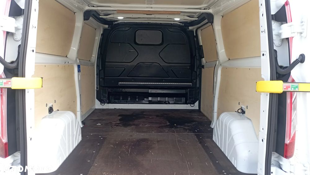 Ford TRANSIT CUSTOM 2.0TDI - 10