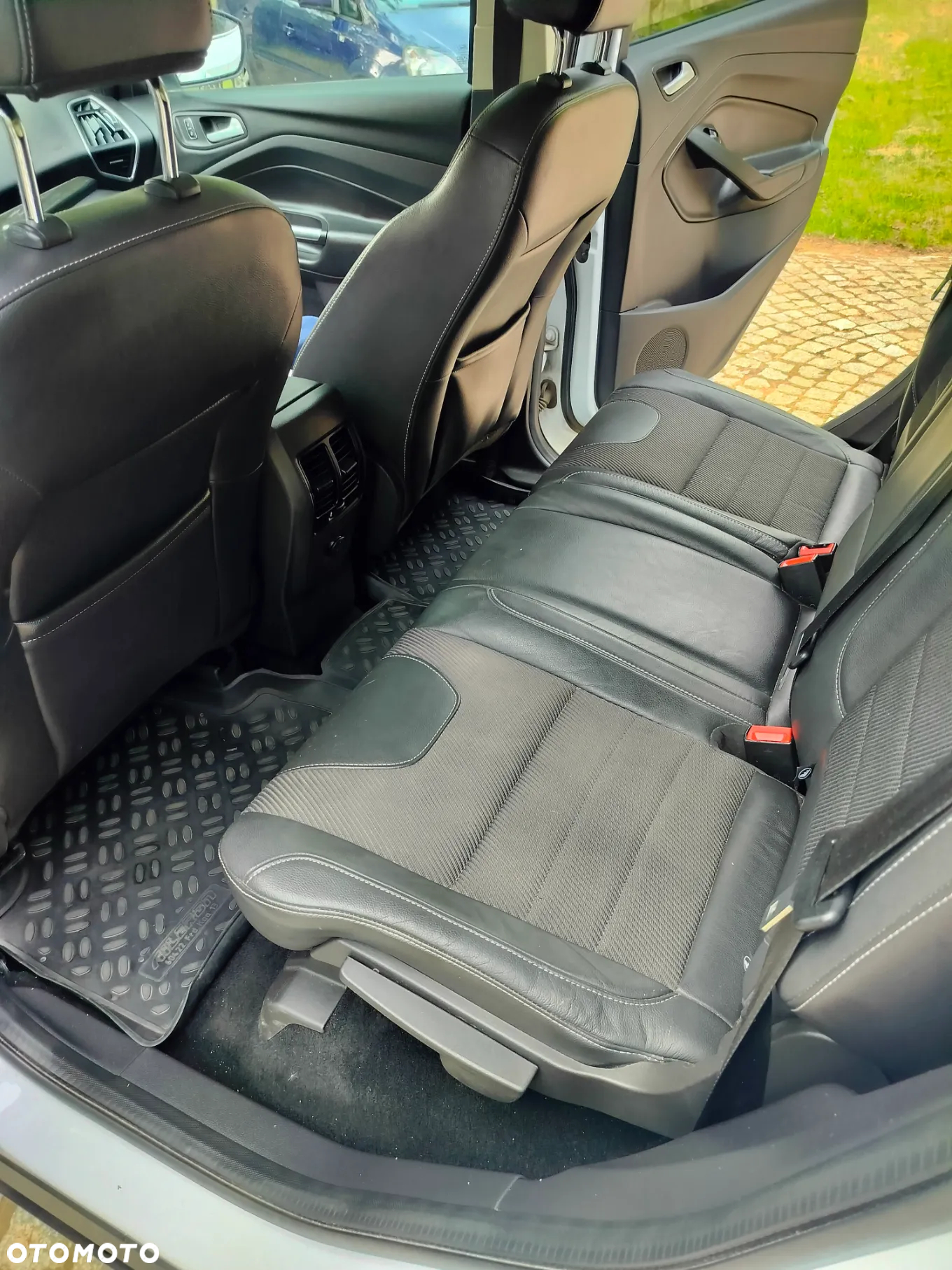 Ford Kuga 2.0 TDCi 4x4 SYNC - 13