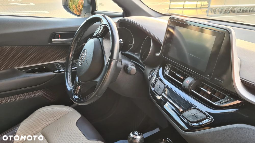 Toyota C-HR 1.2 T Premium - 15