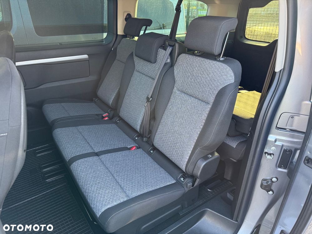 Peugeot Traveller 2.0 BlueHDi Long Business EAT8 - 15