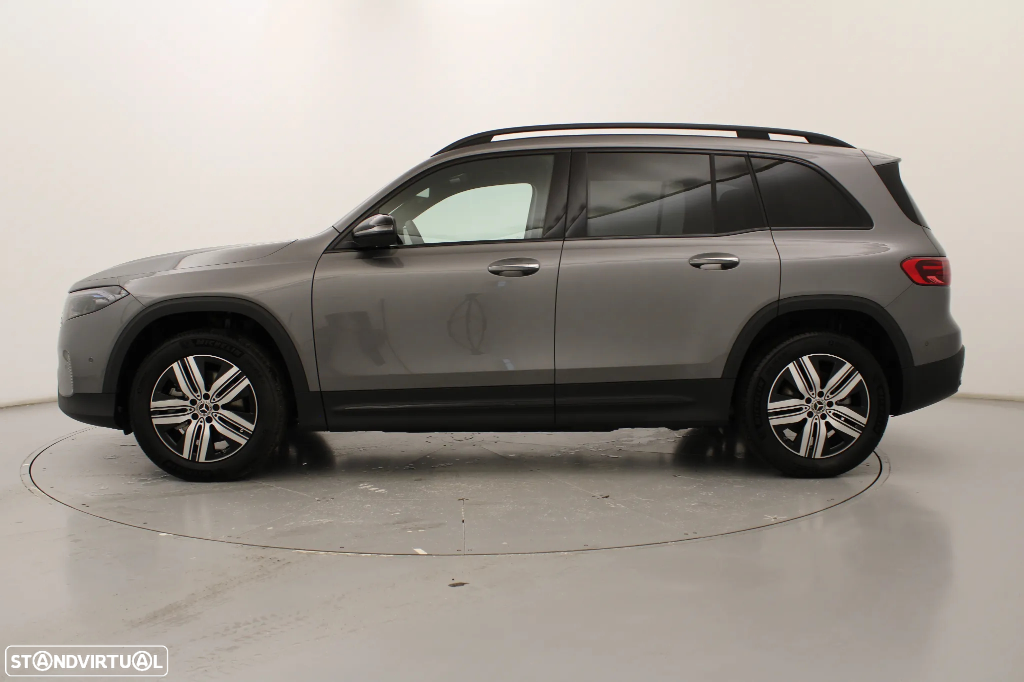 Mercedes-Benz EQB 250+ Edition - 12