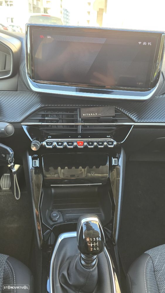 Peugeot 208 1.2 PureTech Allure - 11