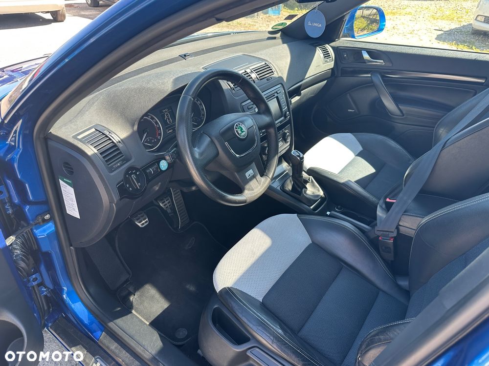 Skoda Octavia 2.0 TDI RS - 15