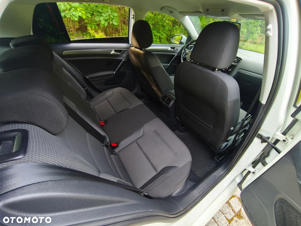 Volkswagen Golf 1.0 TSI (BlueMotion Technology) Comfortline - 25
