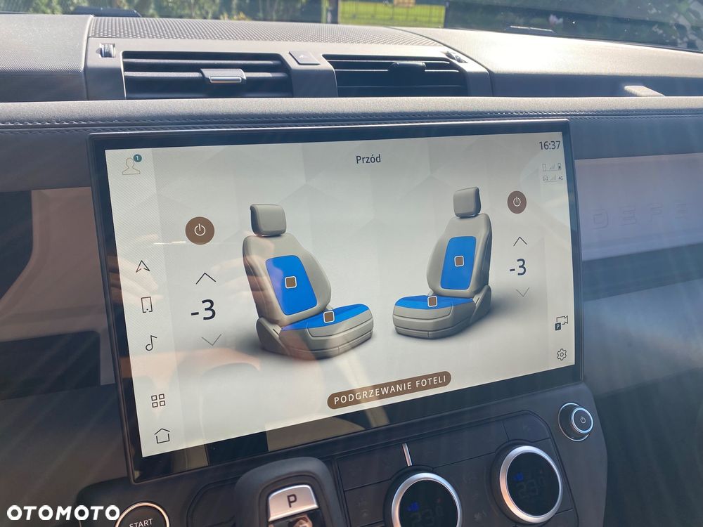 Land Rover Defender 130 D350 X-Dynamic SE - 27