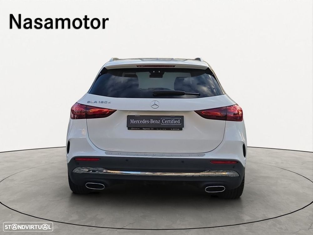 Mercedes-Benz GLA 180 - 3