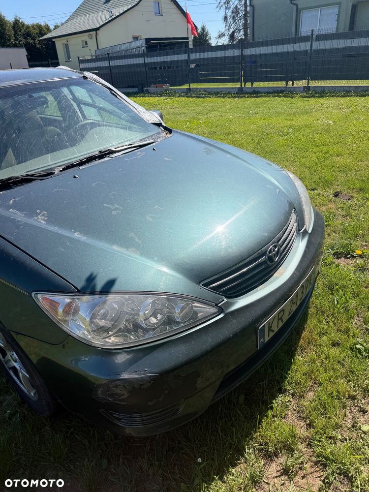 Toyota Camry 2.4 SE - 8