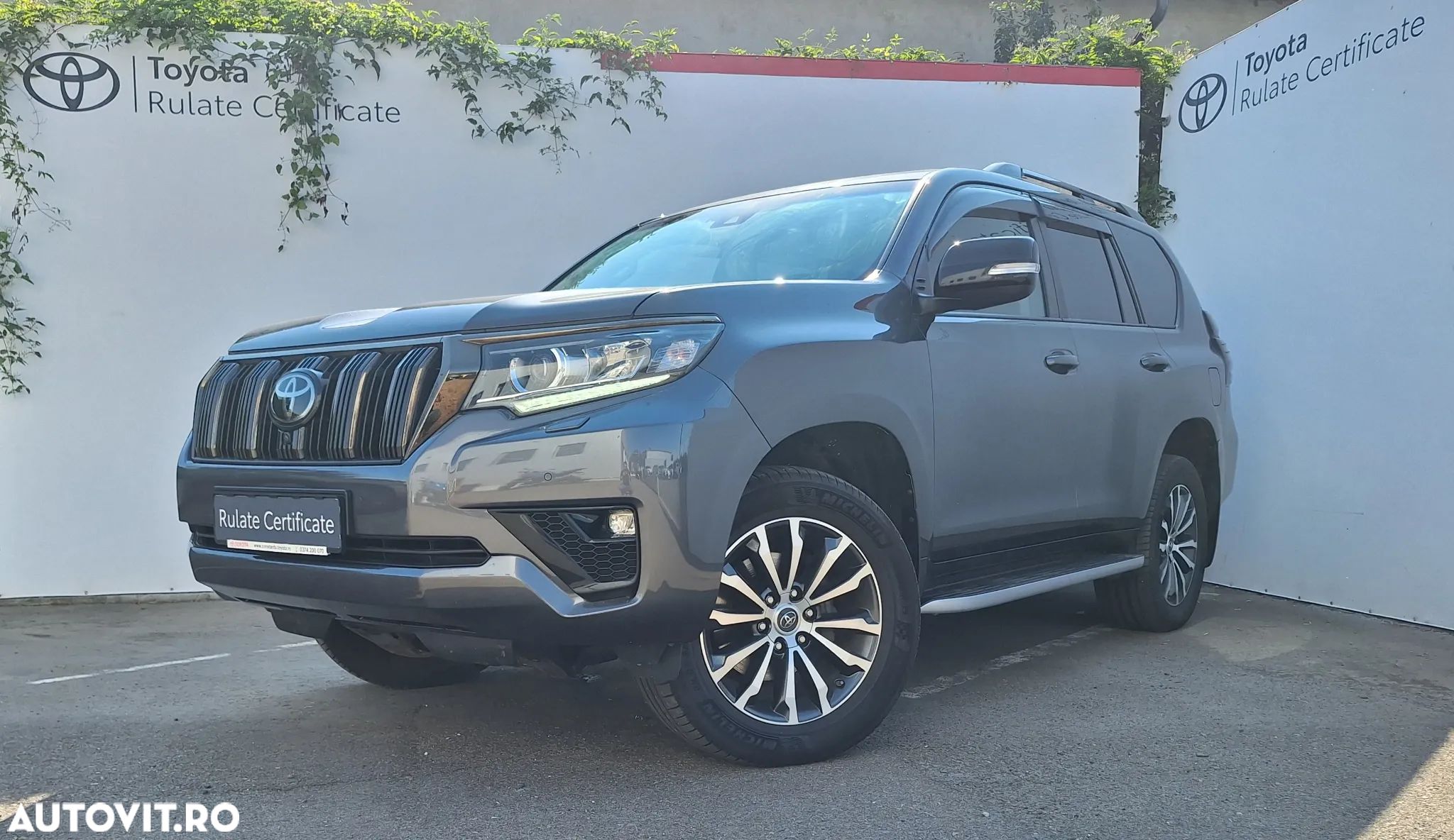 Toyota Land Cruiser 2.8l D-4D 204 CP A/T 7 locuri Luxury AVS Black - 1