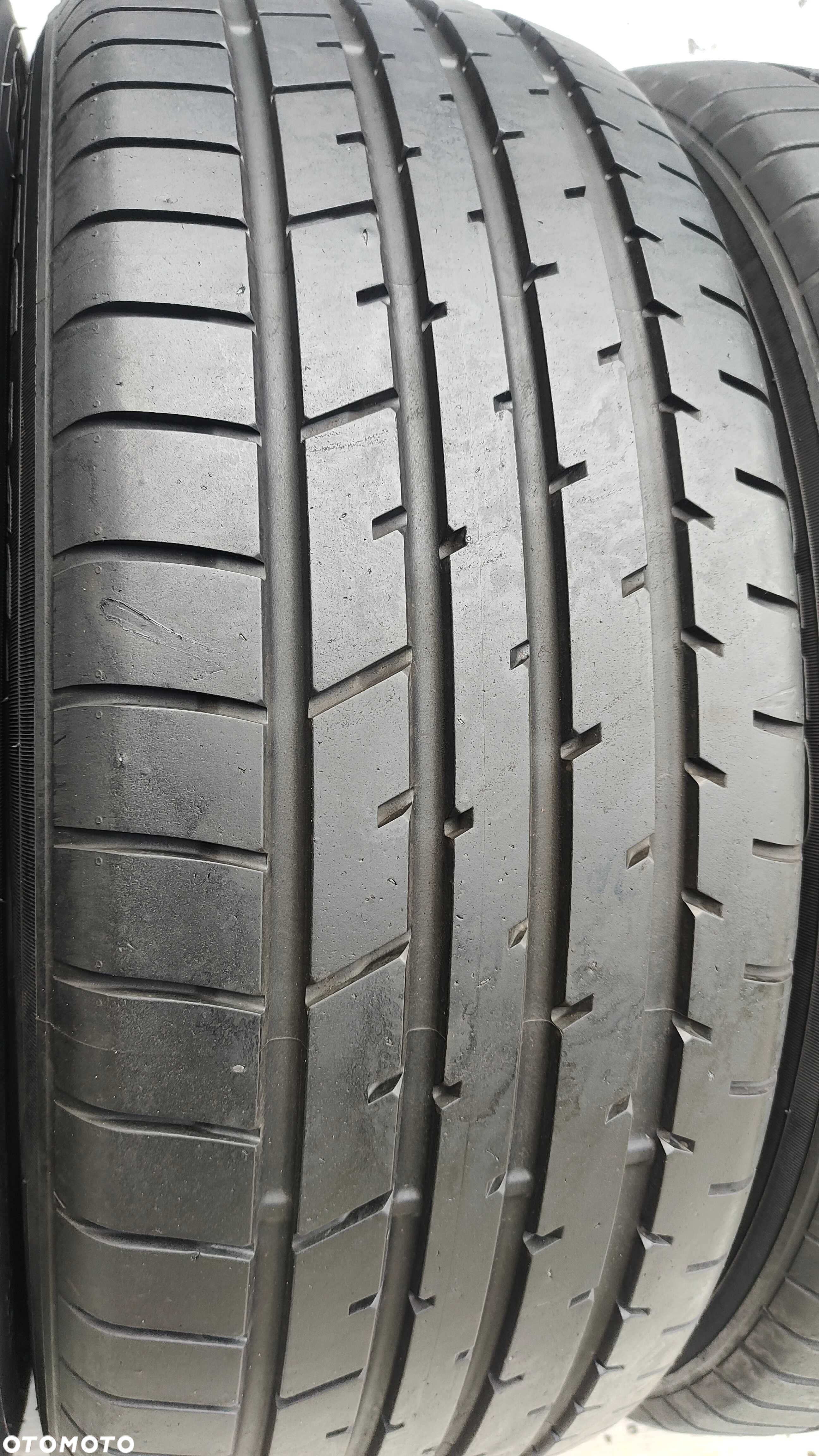 Opony Letnie 225/55/19 Toyo 4szt 7,8mm - 2