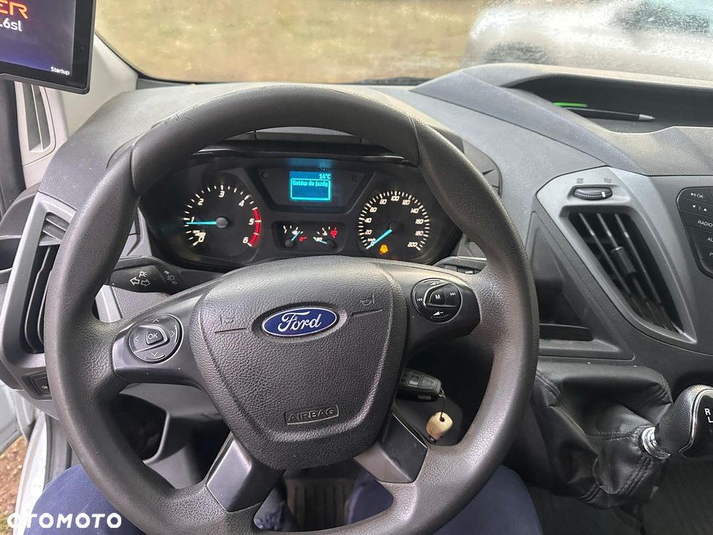 Ford Transit Custom - 9