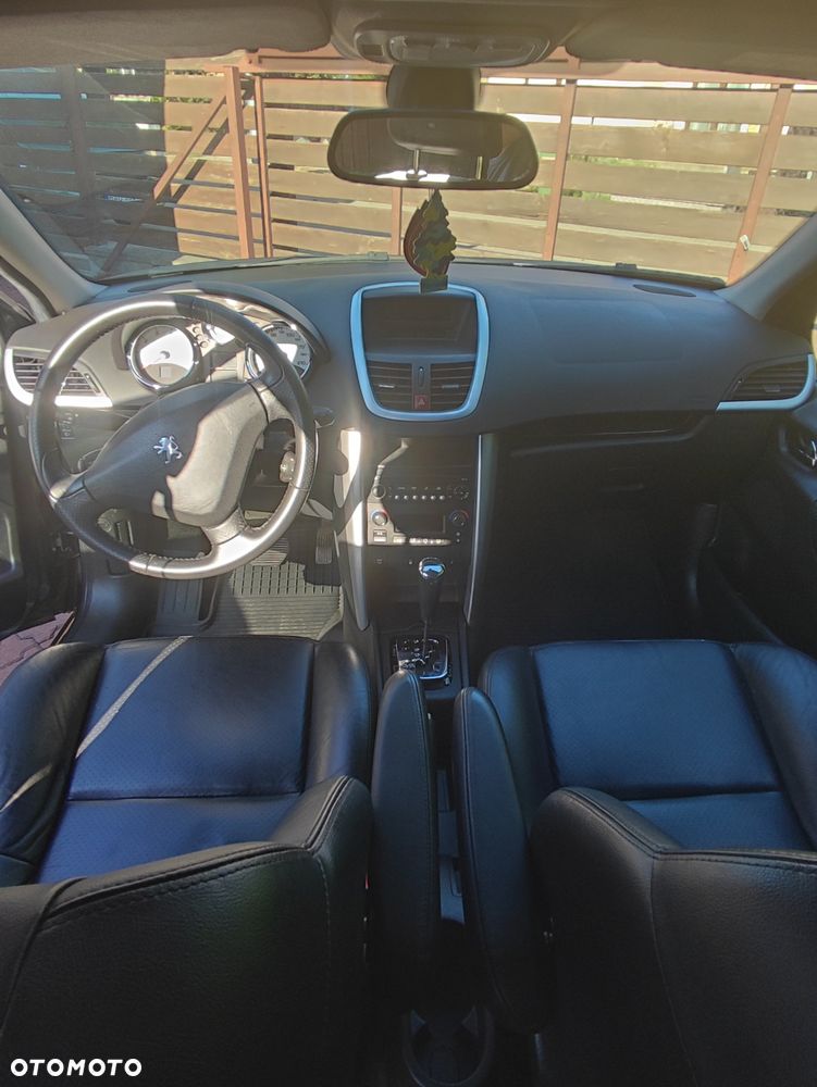 Peugeot 207 - 5