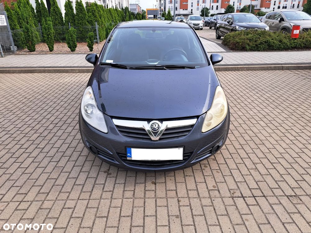 Opel Corsa 1.4 16V Sport - 1