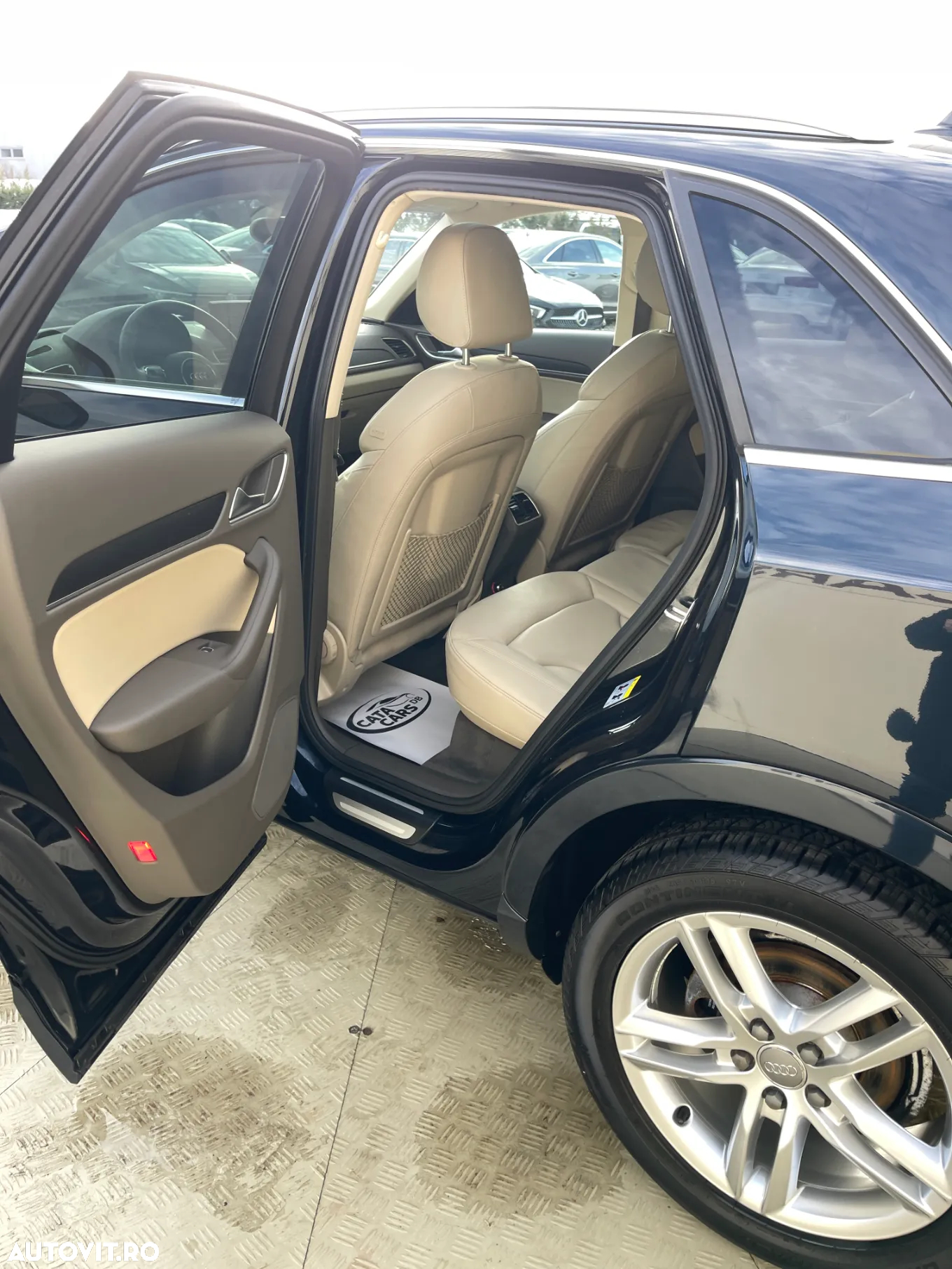 Audi Q3 2.0 TDI Quattro S tronic - 25