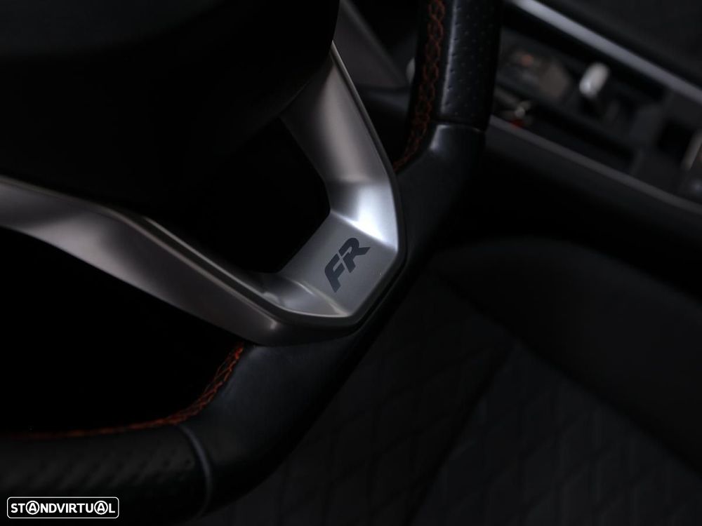 SEAT Leon ST 2.0 TDI FR DSG - 27