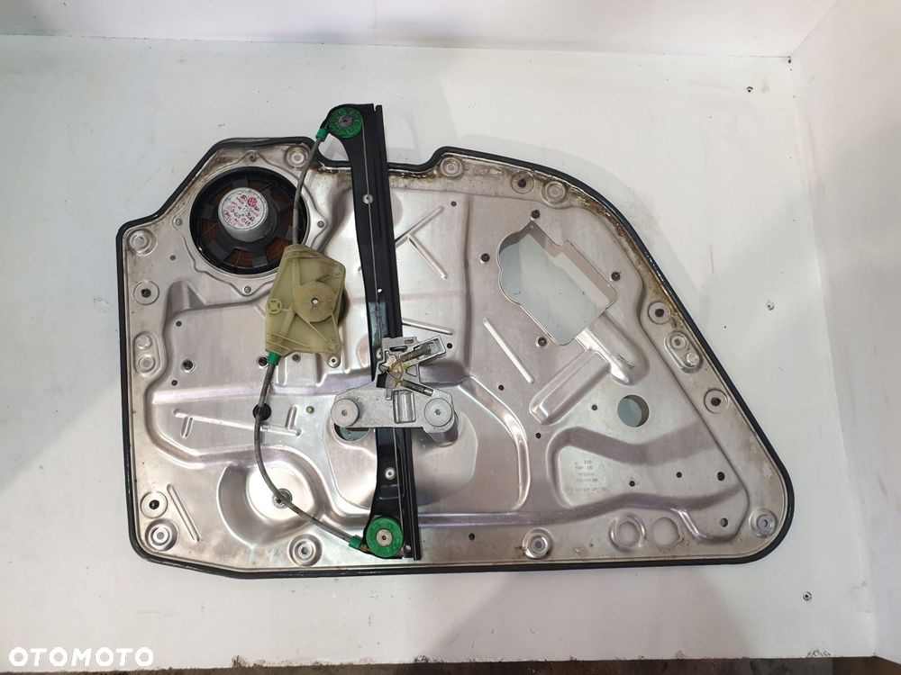 mechanizm szyby prawy tył 3d4839755af phaeton 3d2 3.0tdi 06r - 2