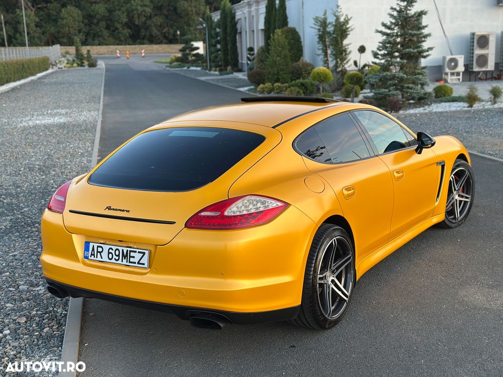 Porsche Panamera - 3