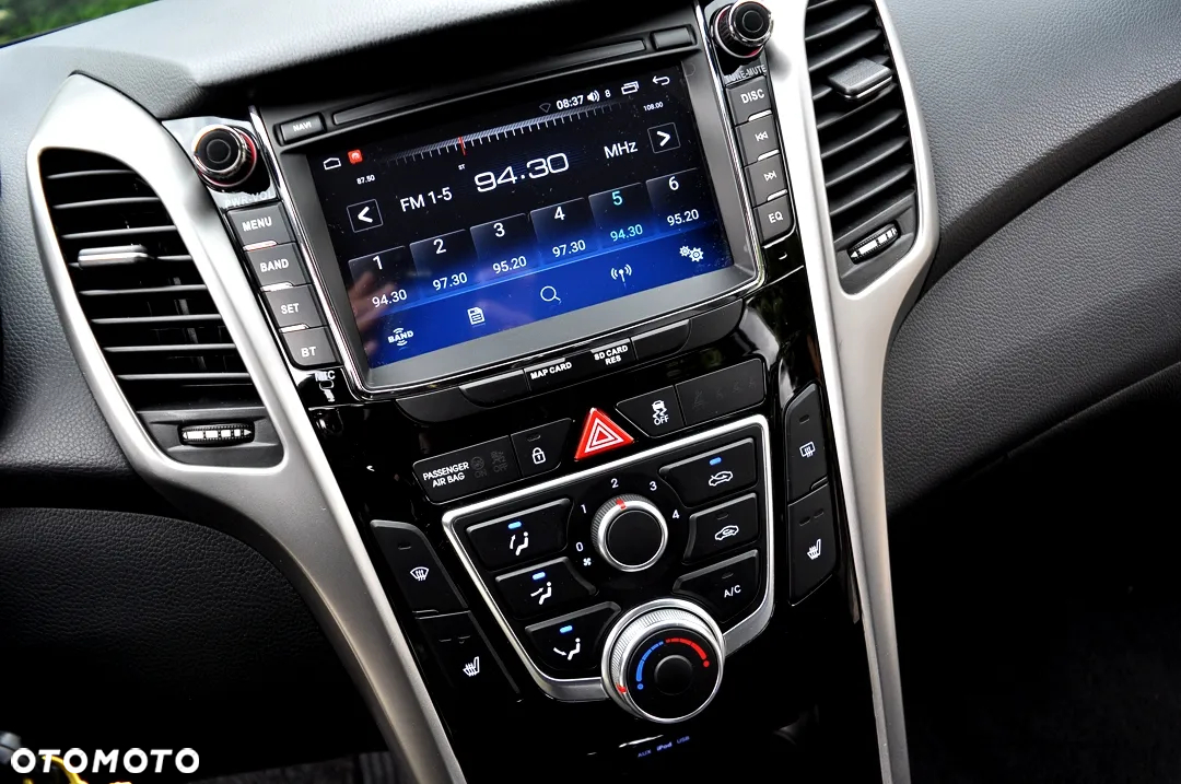 Hyundai i30 1.6 GDI BlueDrive Premium - 25