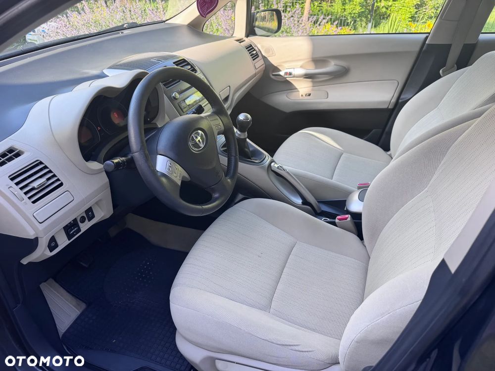Toyota Auris 1.6 VVT-i Luna - 12