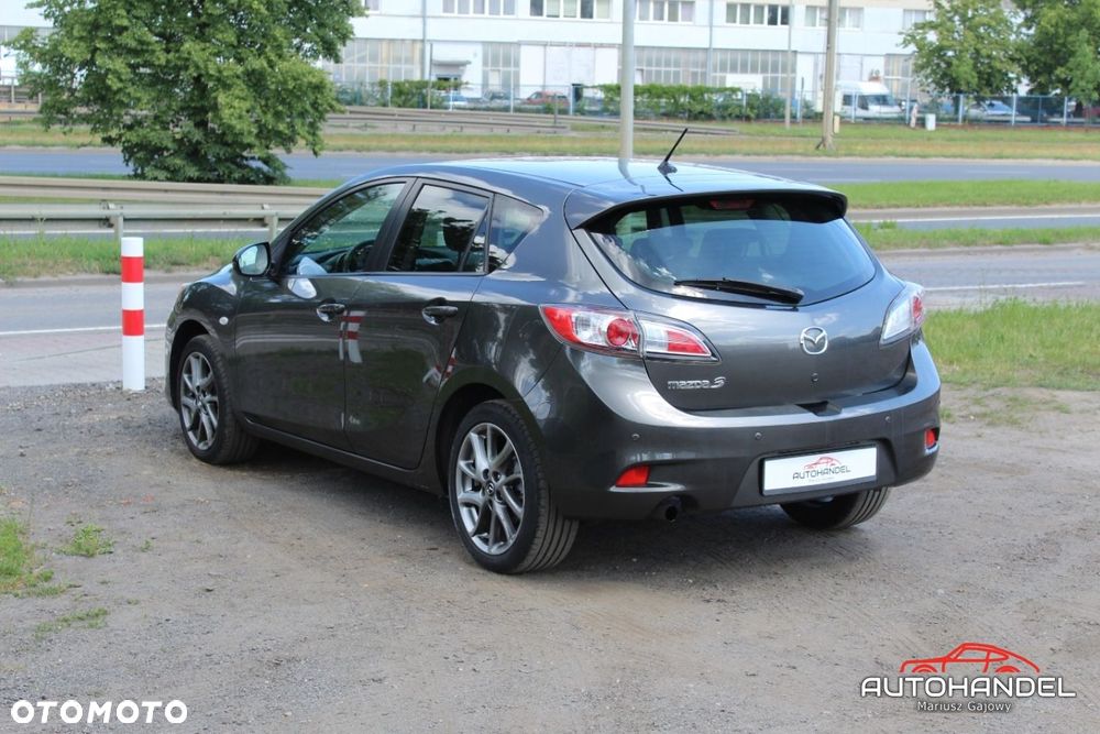 Mazda 3 - 6