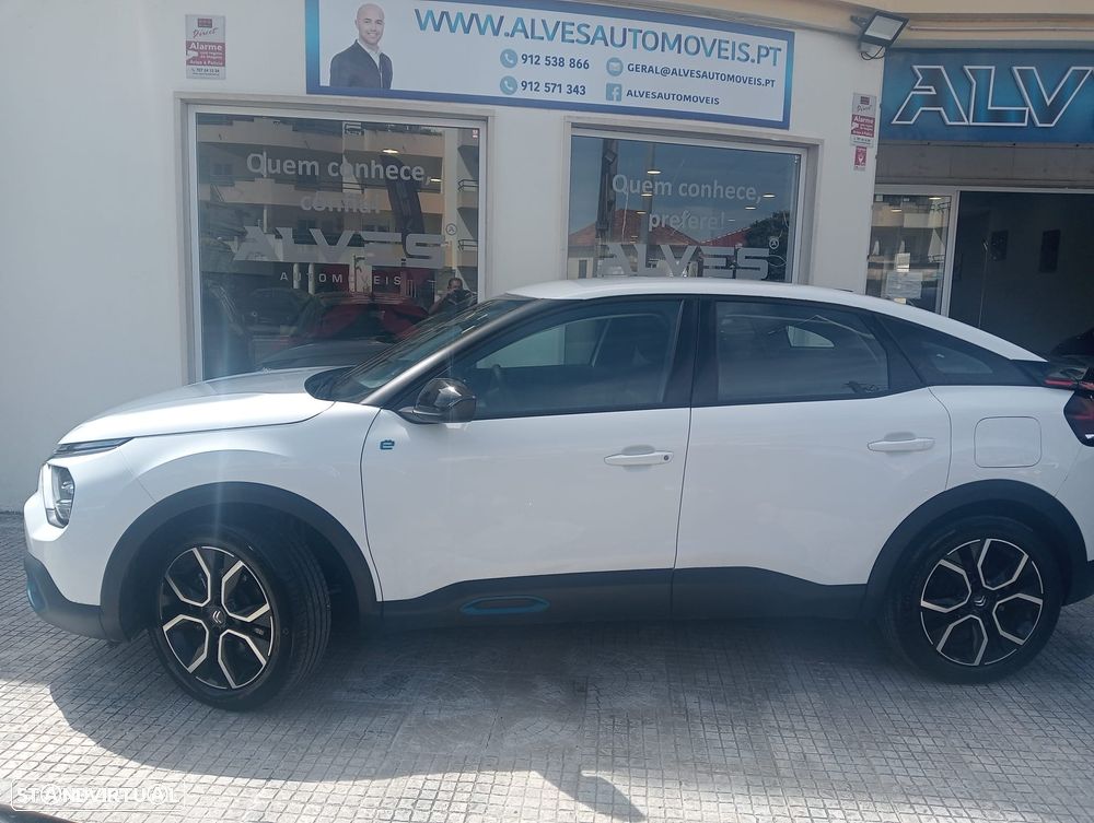 Citroën e-C4 50 kWh Shine - 4