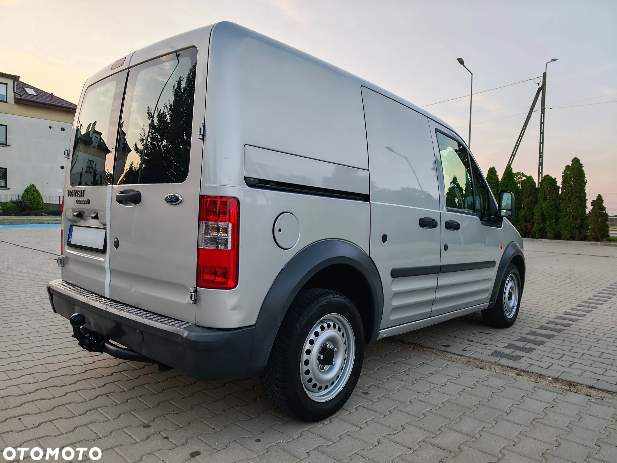 Ford Transit Connect 220 SWB Van - 8