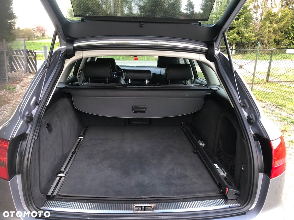 Audi A6 Avant - 11