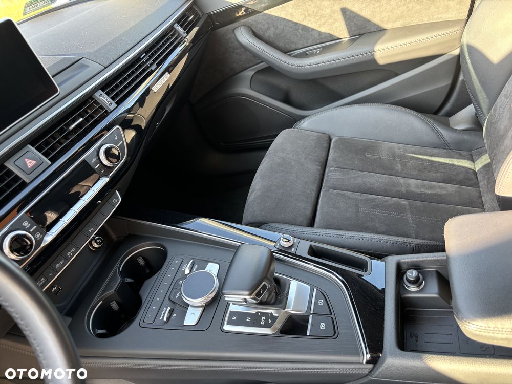 Audi A4 Limousine 45 TFSI Quattro S tronic - 6