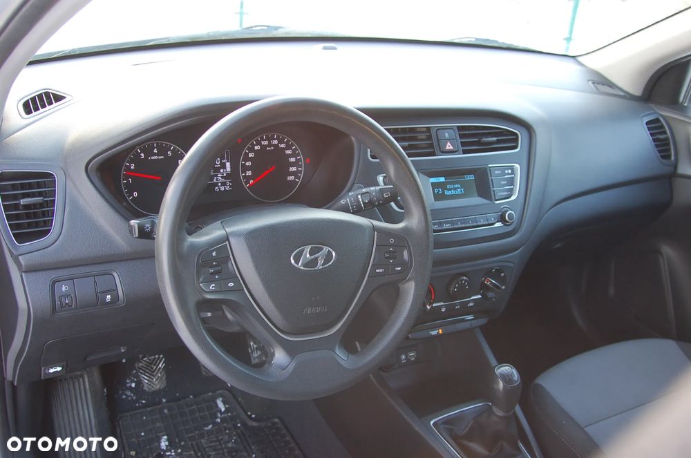 Hyundai i20 1.2 Comfort - 9