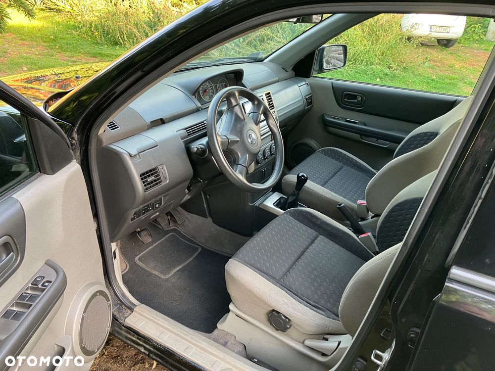 Nissan X-Trail - 11