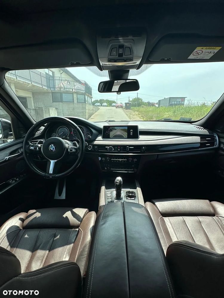 BMW X5 M M50d - 12