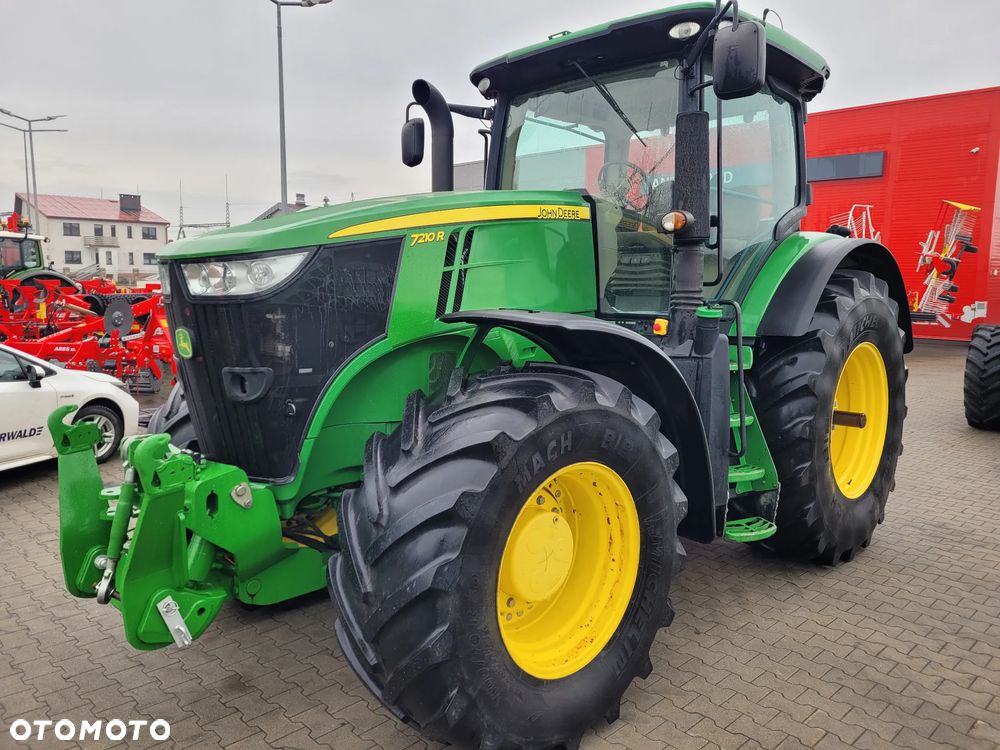 John Deere 7210R - 3