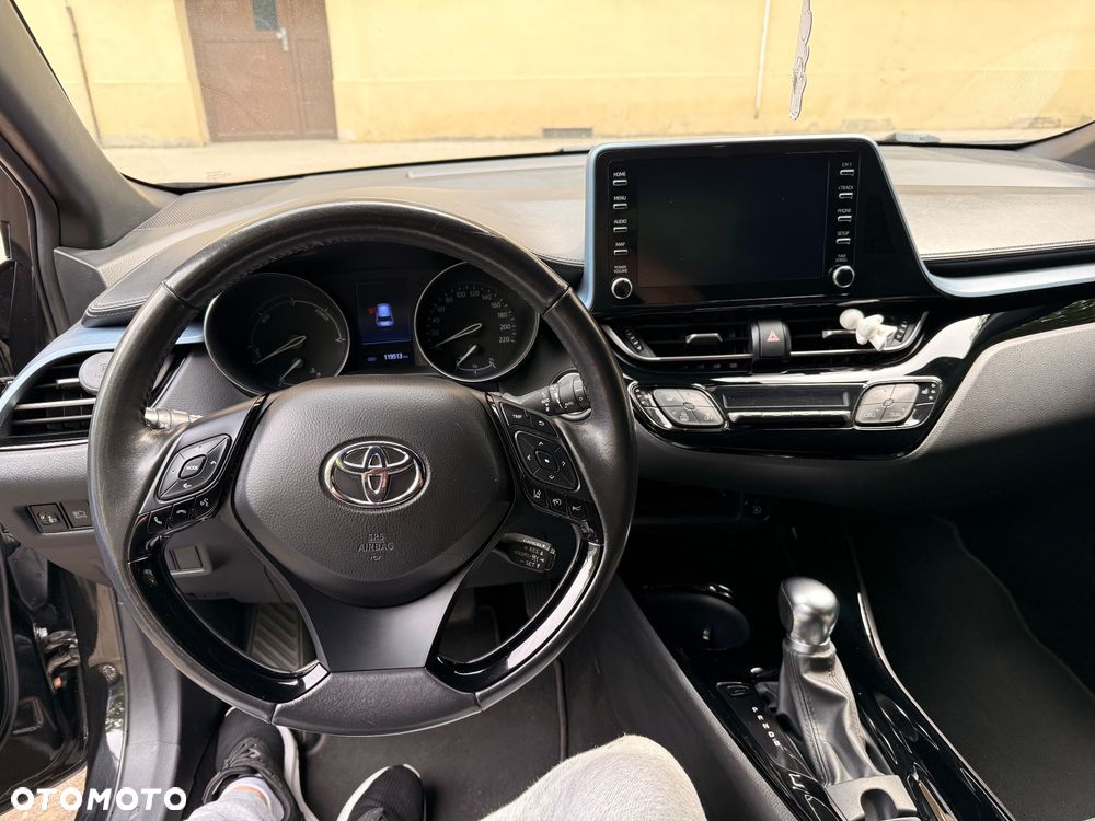 Toyota C-HR 1.8 Hybrid Style - 31