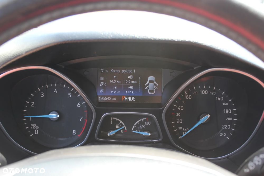 Ford Focus 1.0 EcoBoost Gold X ASS PowerShift - 23