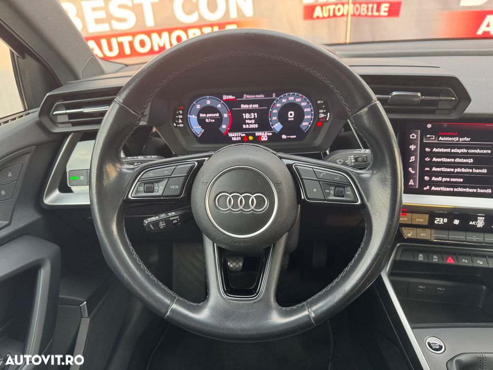 Audi A3 35 TDI ack S line - 11