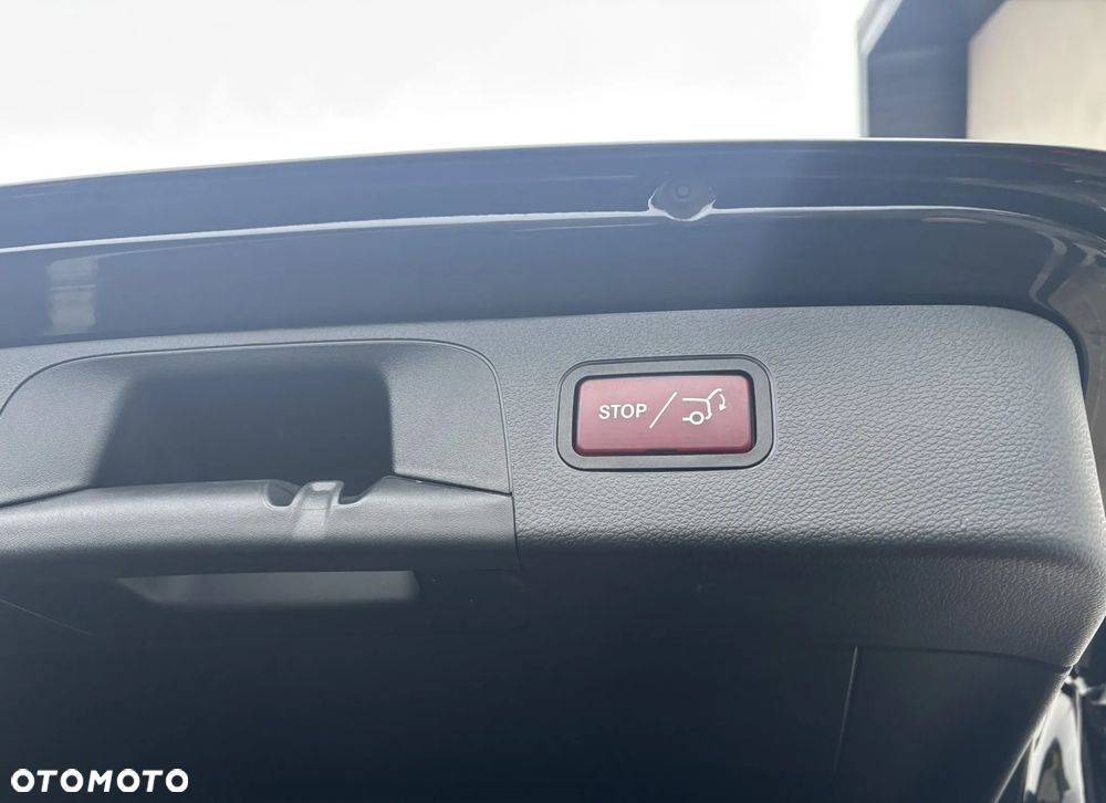 Mercedes-Benz GLC - 31