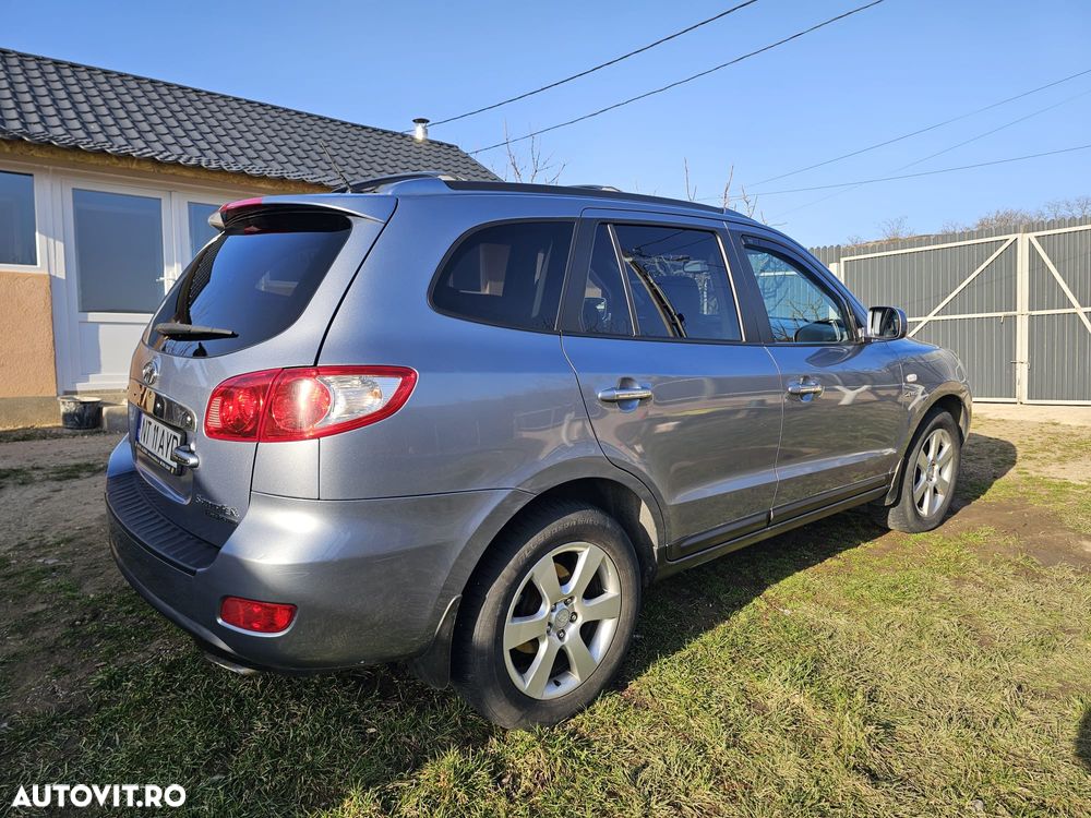 Hyundai Santa Fe - 10