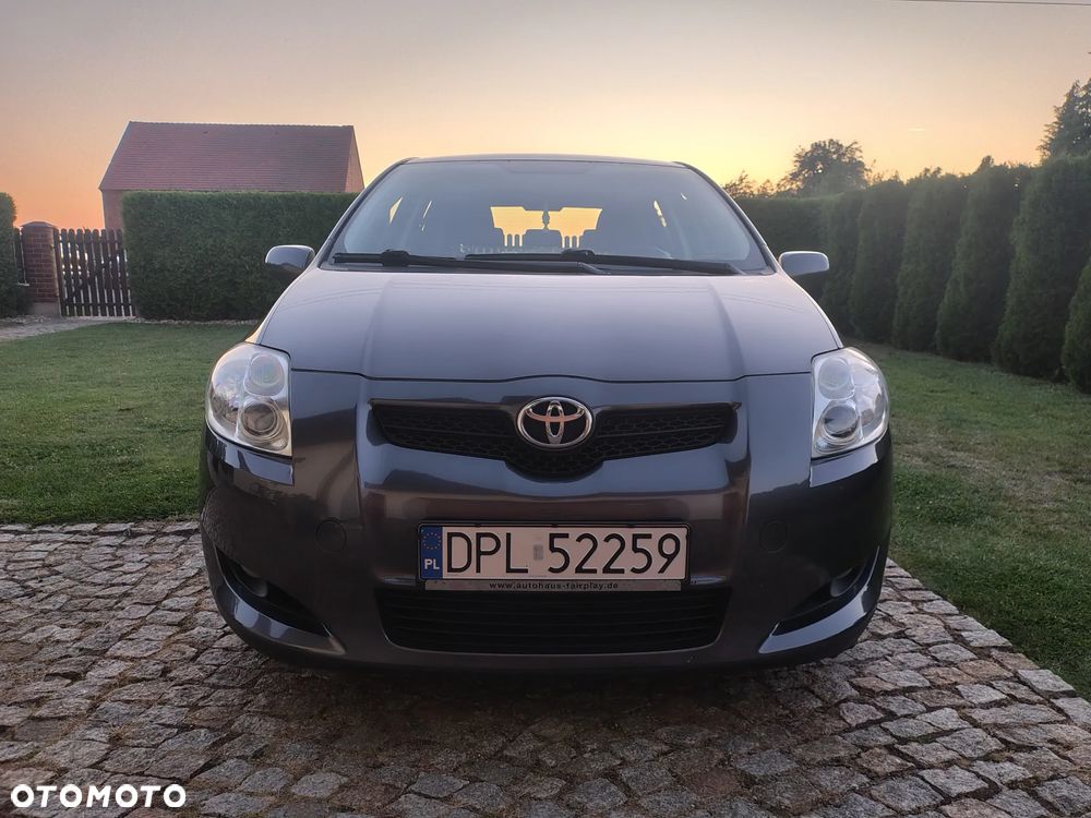 Toyota Auris 1.6 VVT-i Team - 14