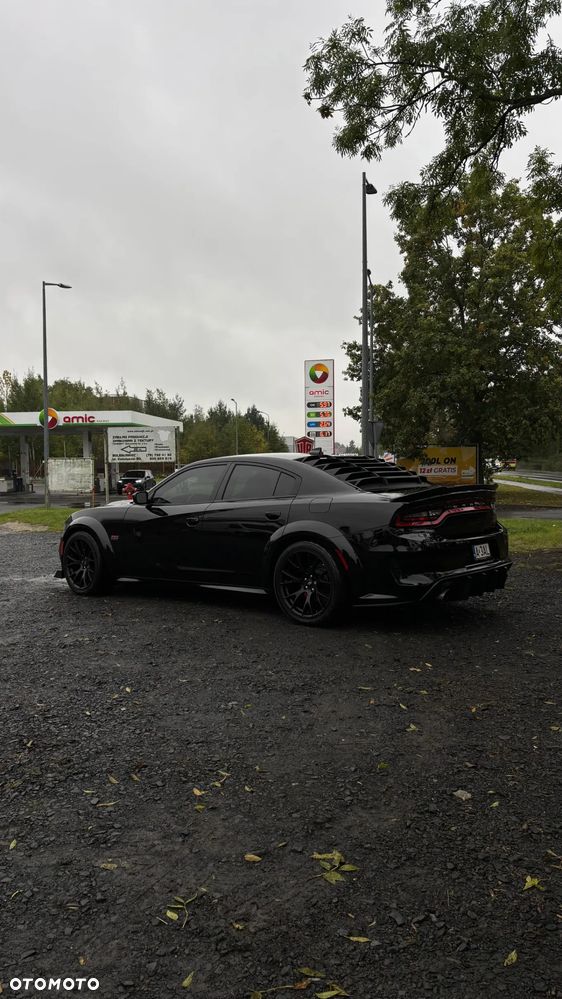 Dodge Charger 6.4 Scat Pack Widebody - 7