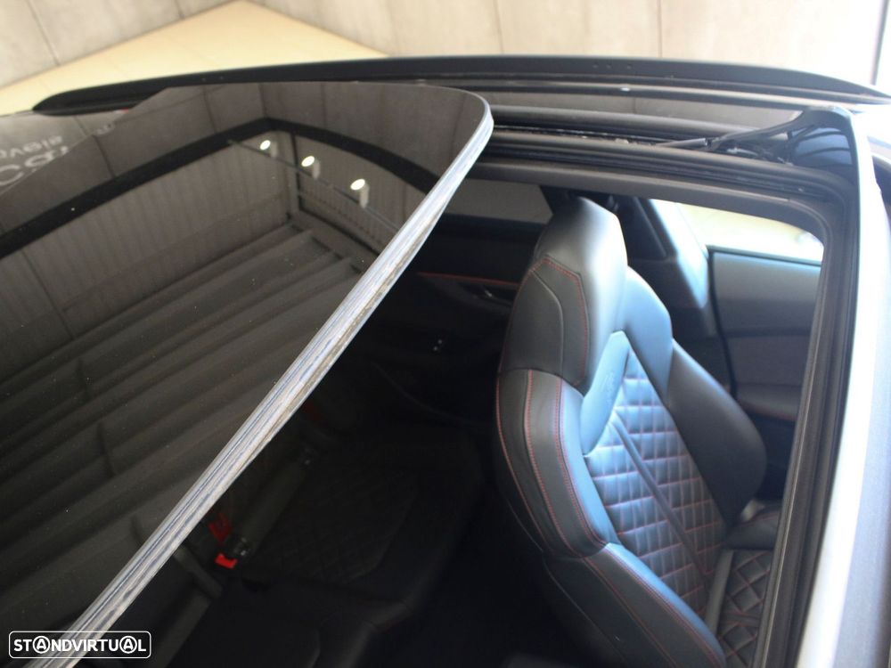 Audi Q8 55 TFSIe quattro Tiptronic - 13
