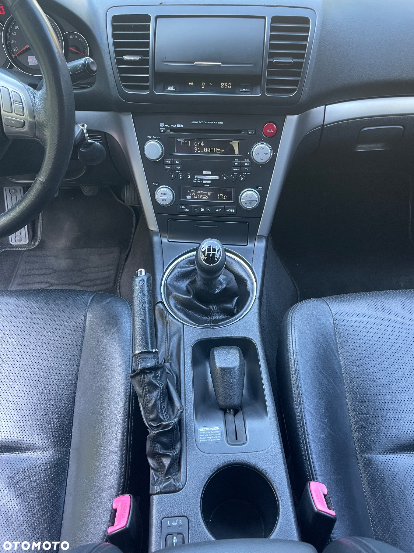 Subaru Legacy - 11