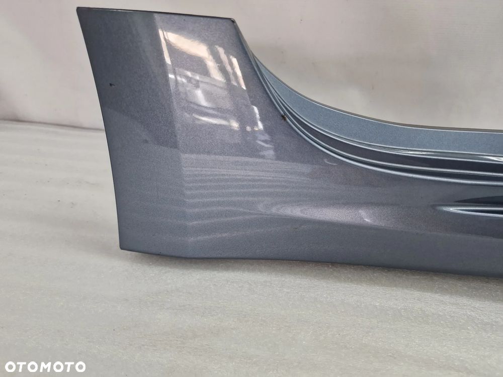 TOYOTA COROLLA E21 SEDAN 18- PRAWA LISTWA PROGOWA / NAKŁADKA PROGU , NR 75850-02230 , NR AUKCJI PR352 - 2