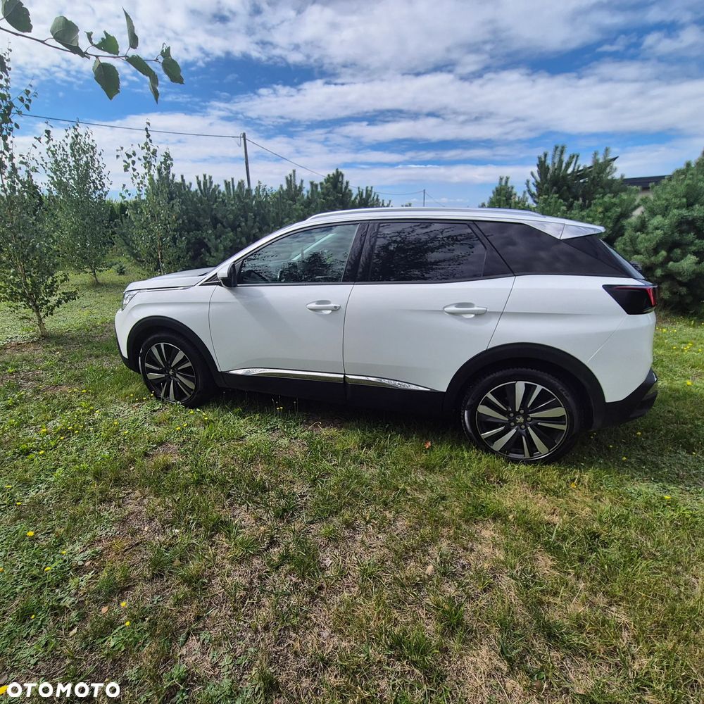 Peugeot 3008 1.2 PureTech Allure S&S - 4