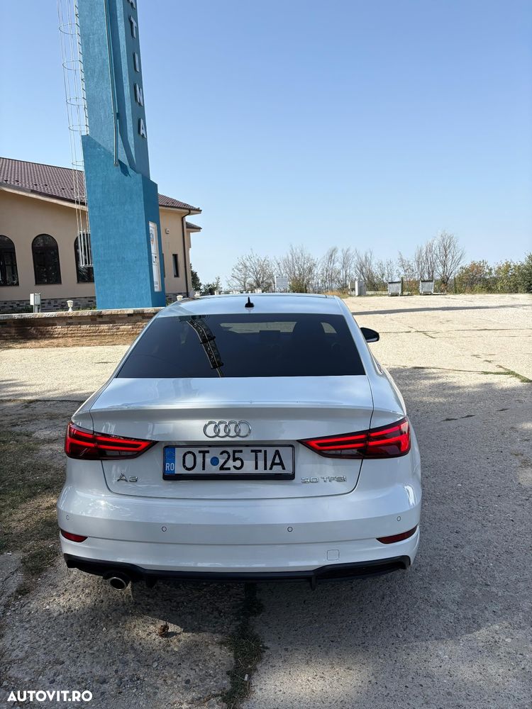 Audi A3 1.0 TFSI Sportback S tronic sport - 3