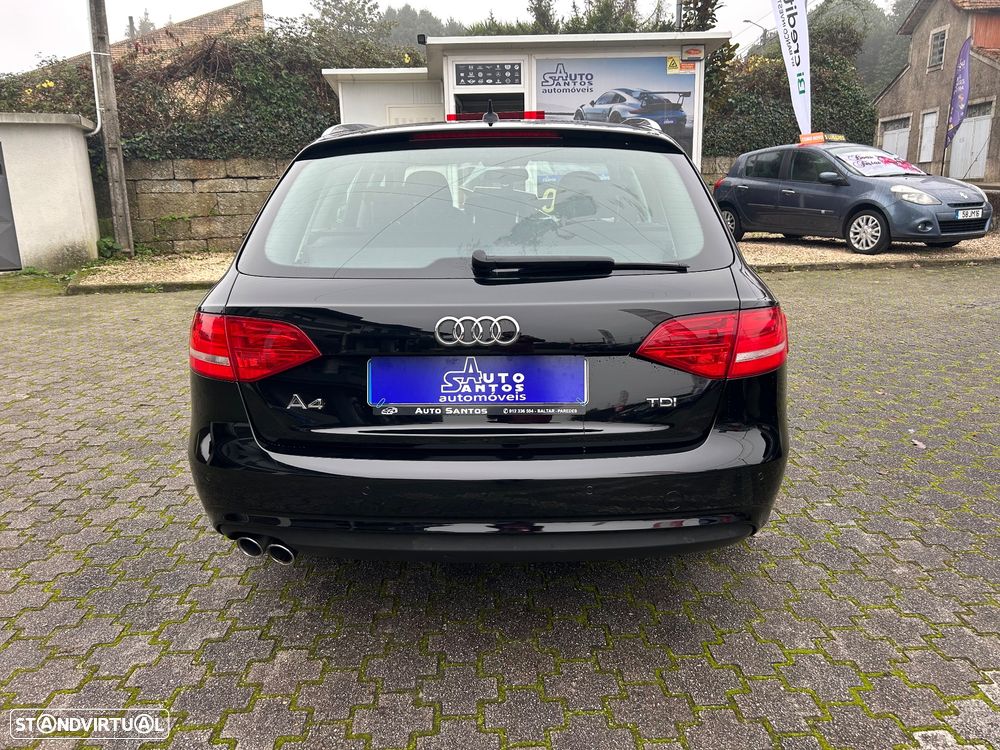 Audi A4 2.0 TDI exclusive - 4