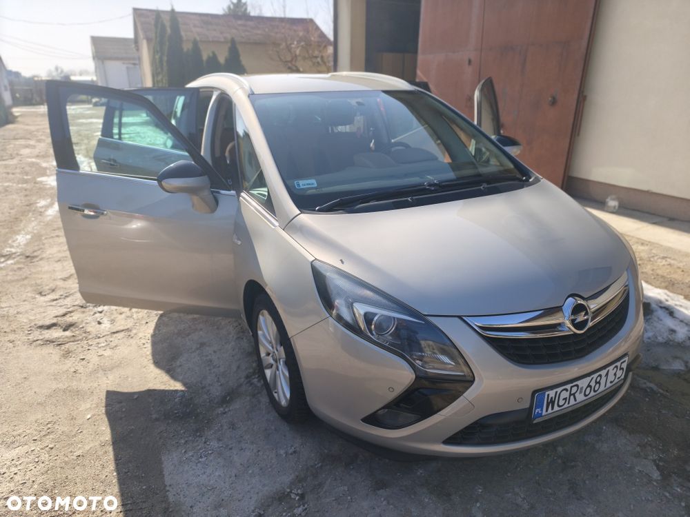 Opel Zafira - 2
